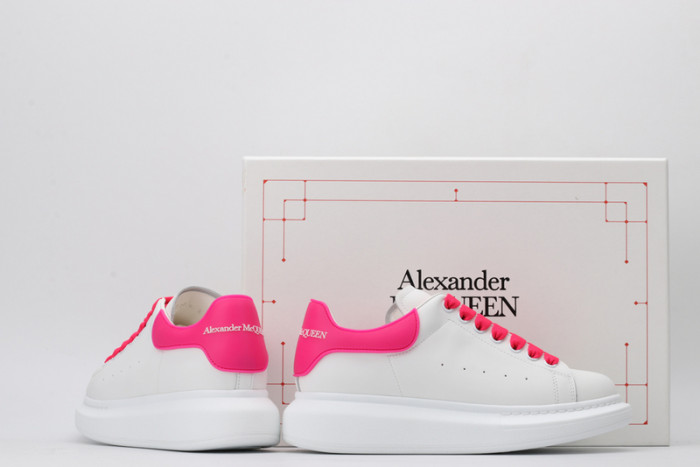 alex mcqu sneakers