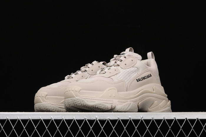 bl triple s trainers sneakers a111703