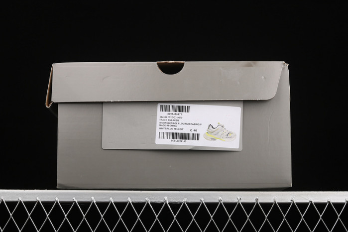 bl tess s. gomma trek low sneakers 051317