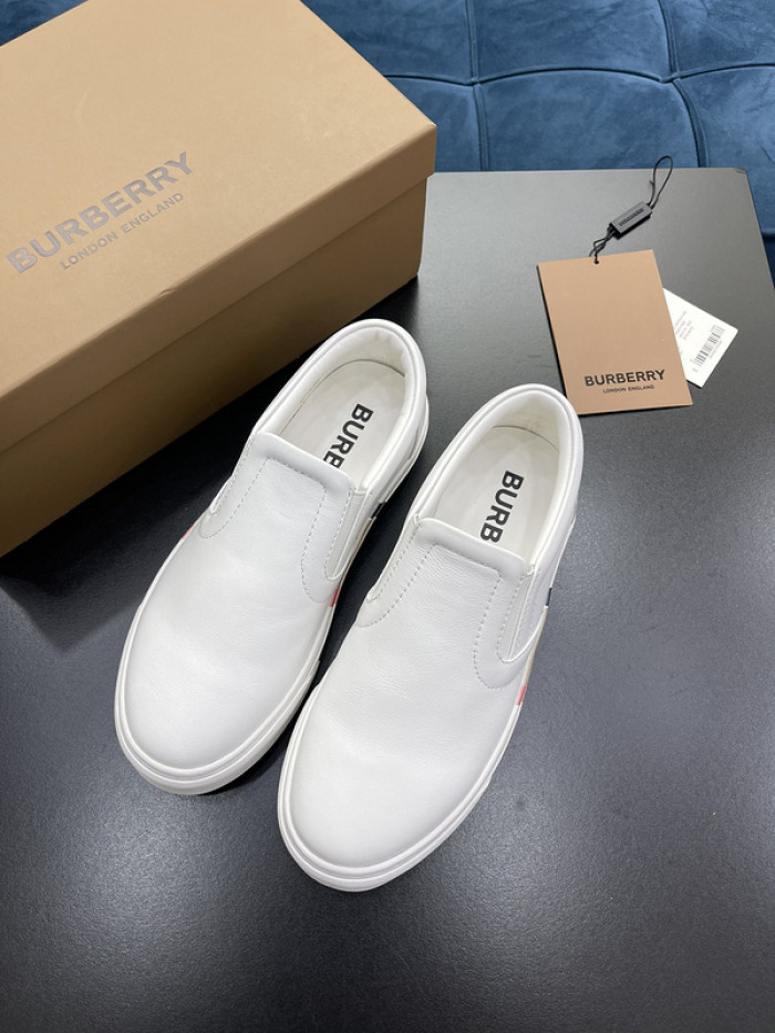 BUBERY SNEAKER