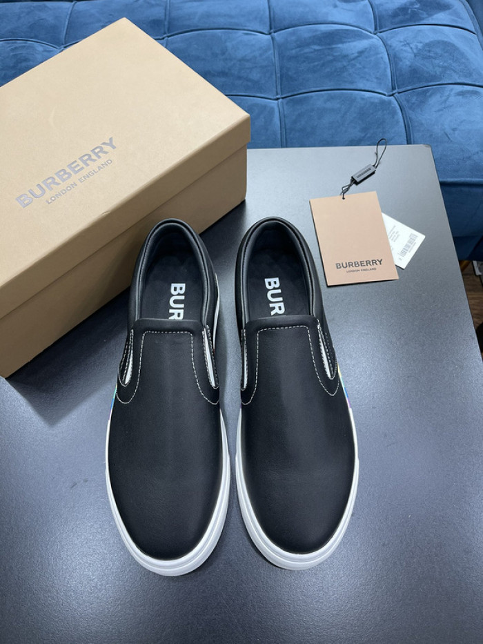 BUBERY SNEAKER