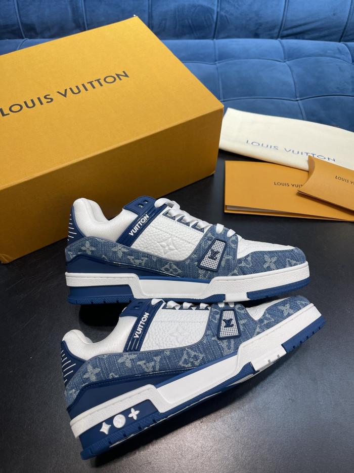 l**is V*t*n trainer 2528