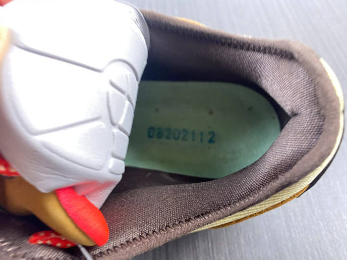 travis scott x nike air max 1 do9392-200