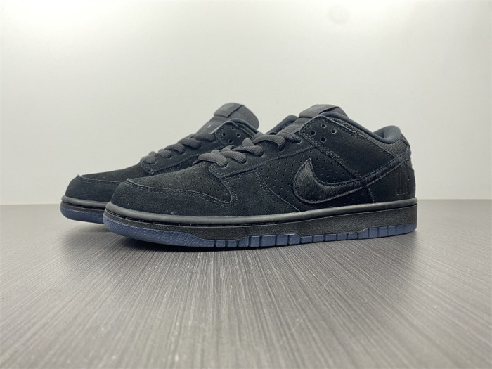 undefeated x nike dunk low do9329-001