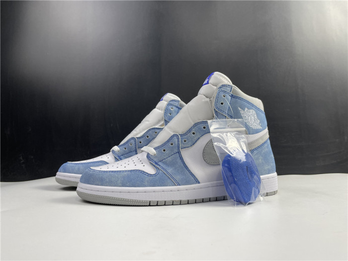 air jordan 1 high og hyper royal 555088-402