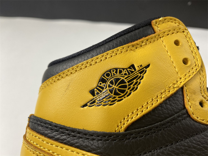 air jordan 1 high og “pollen” 555088-701