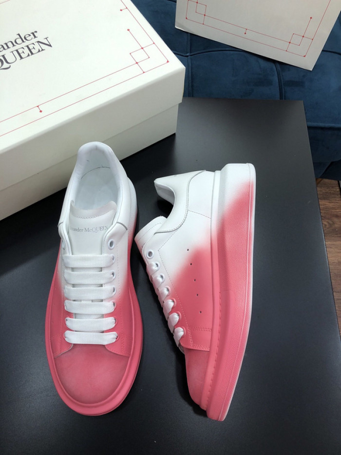alex mcqu sneakers
