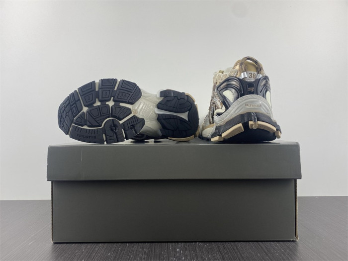 Ba*len*cia*ga runner beige black white 677403w3rn1 1125