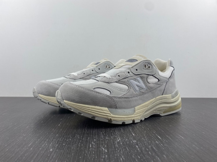 new balance x wtaps m992md