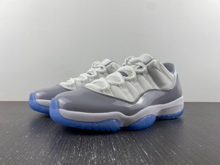 air jordan 11 low “cement grey”av2187-140