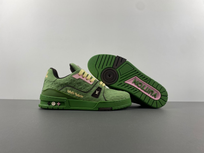 2024 l**is V*t*n lv trainer x tyler 20240522