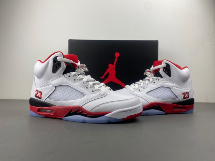 OFF WHITE AIR JORDAN 5 FIRE RED BLACK TONGUE - HQ7978-101