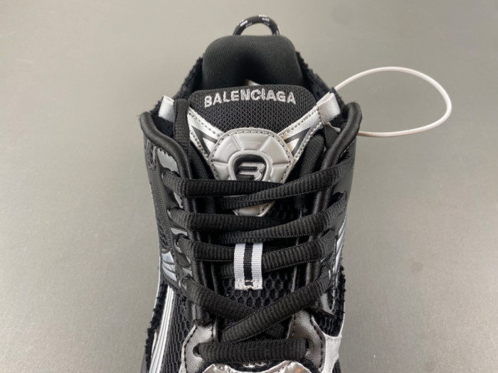 Balenciaga Runner Graffiti BCR025