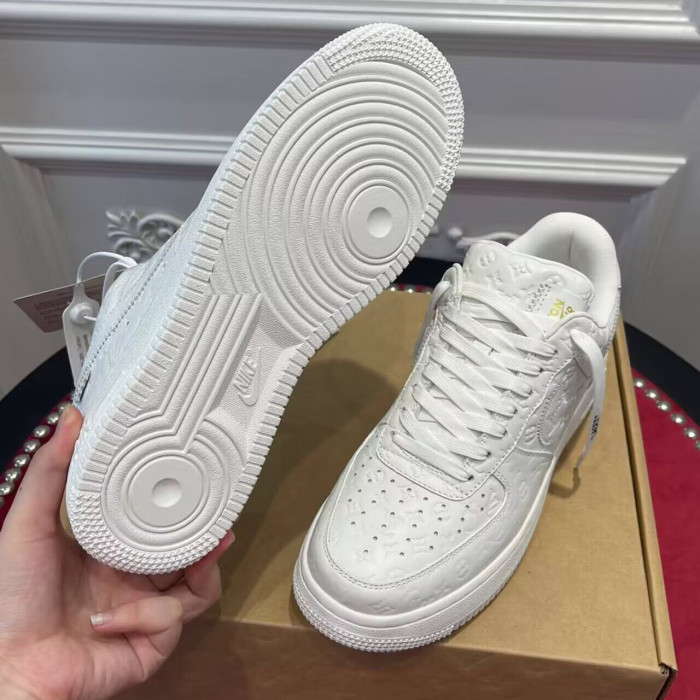 l**isV*t*n x nike air force lv 001