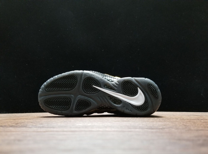 air foamposite pro “metallic gold” black mens 624041-701