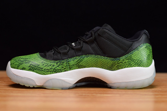 jordan 11 retro low green snakeskin - 528895-033